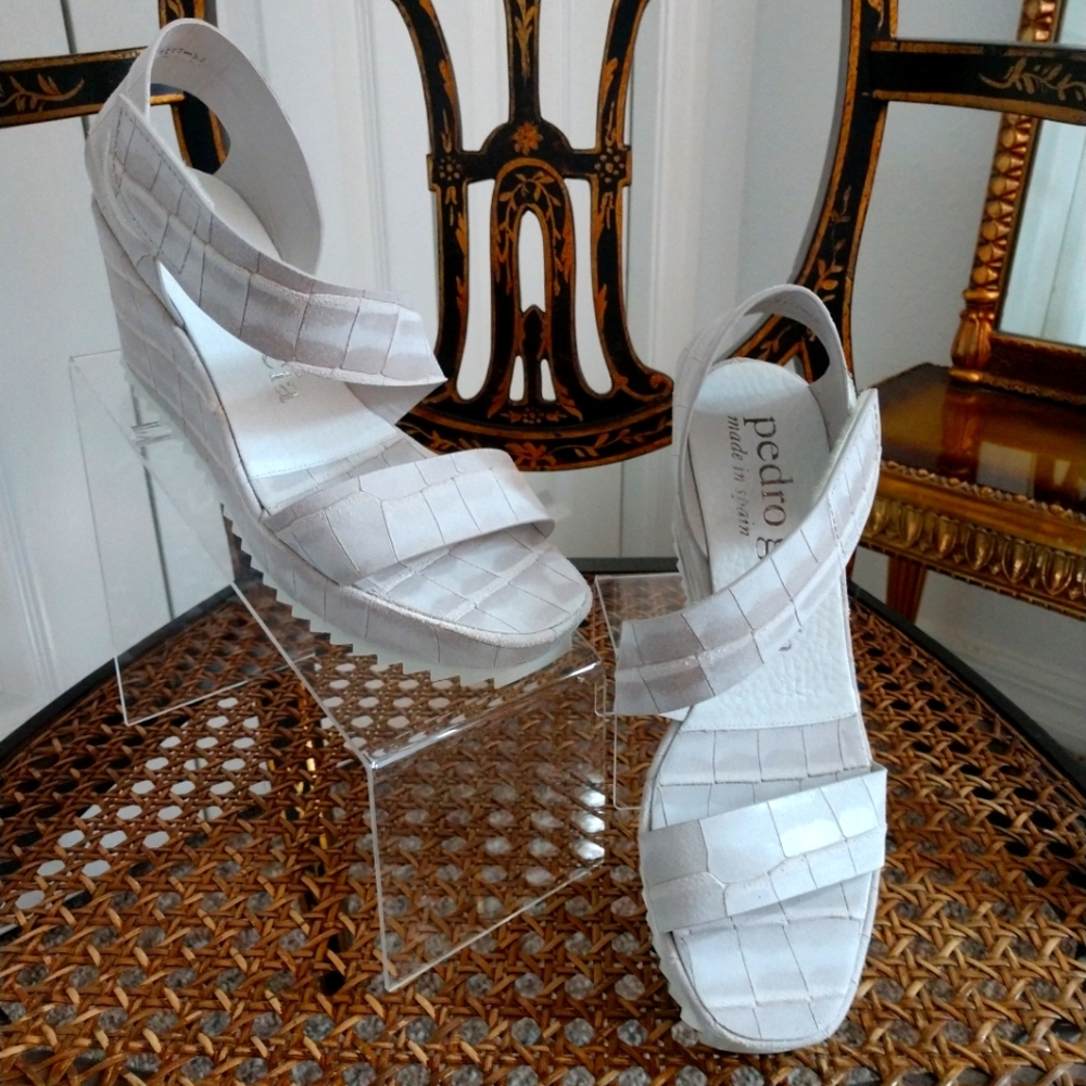 Pedro Garcia White Wedge Sandals - Picture 7 of 7
